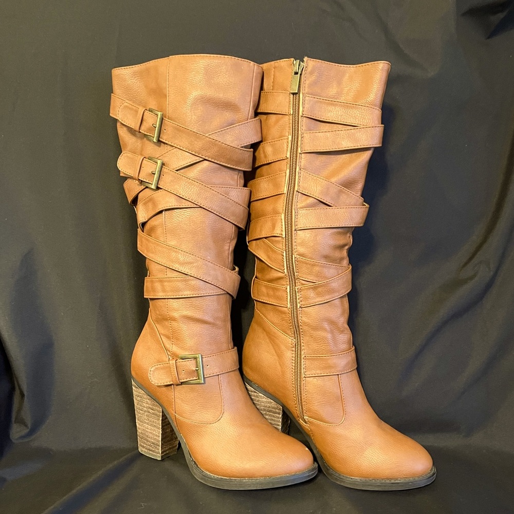 Very G Camel Coloured Boot Size 7 Worn Once Faux Fur Lining